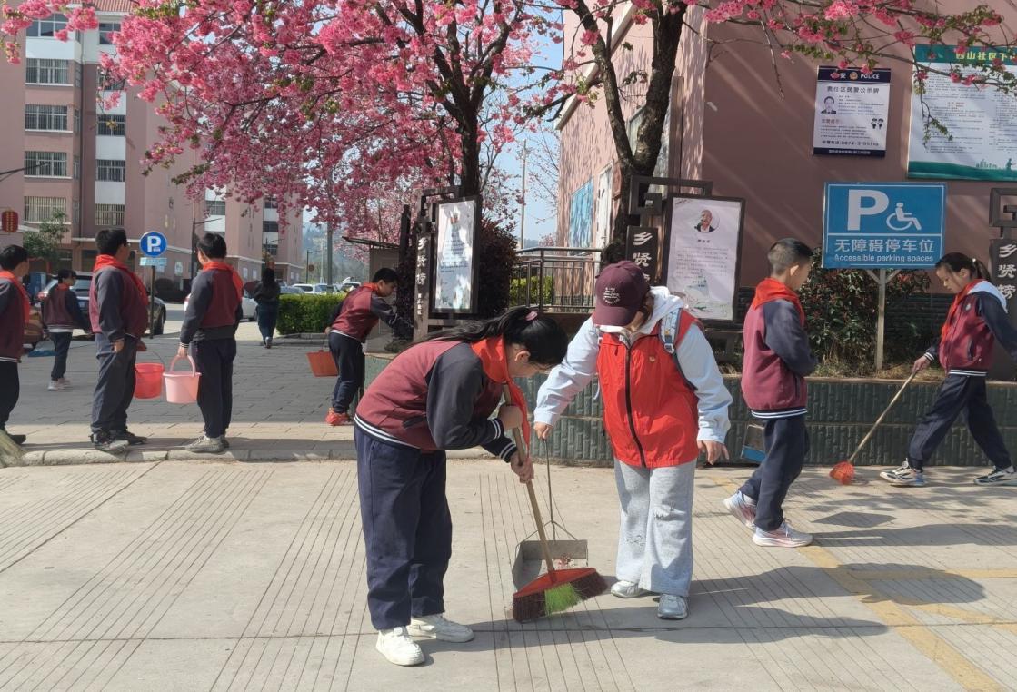 图片2.jpg 图片2.jpg