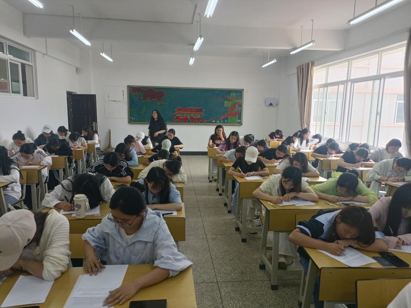 图片2.jpg