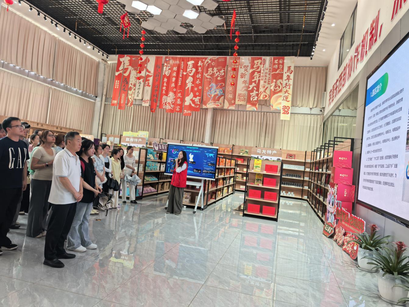 图片2.jpg 图片2.jpg